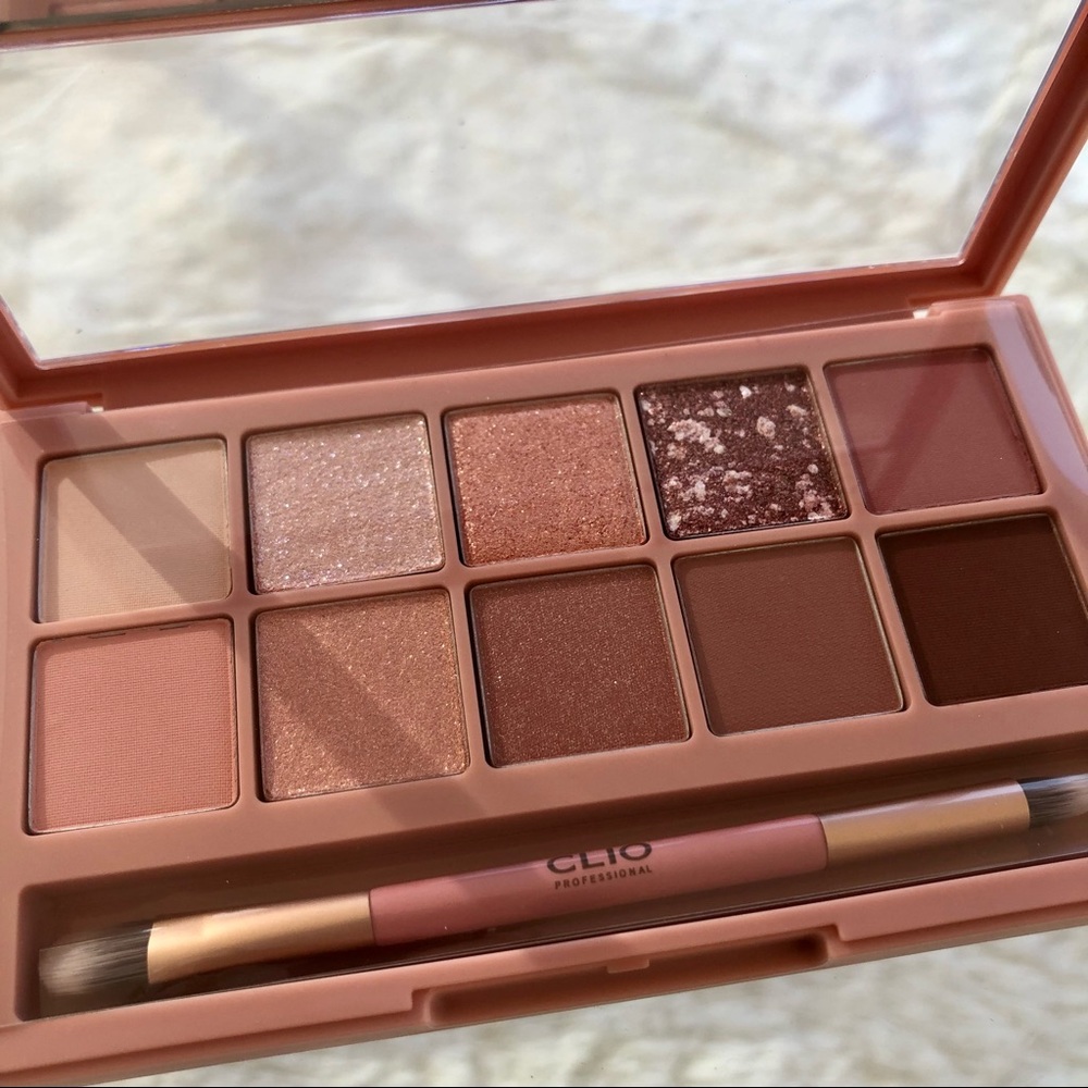 COPY - Clio Pink Eyeshadow Palette